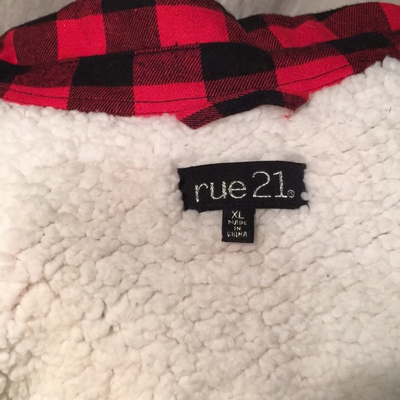 Buffalo Check Sherpa Shirt - Picture 4 of 4